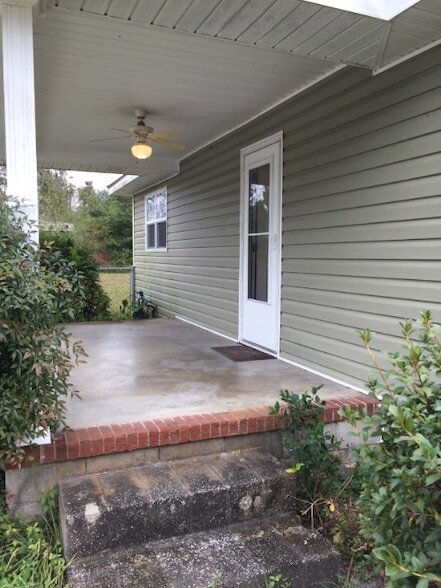 Foto del edificio - 363 S McDonald St