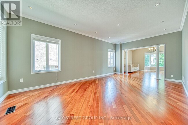 Photo du bâtiment - 77 Weatherill Rd