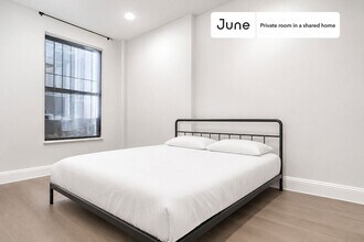 Building Photo - Room in Shared 2 bed/1 bath home in Gramercy