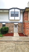 Building Photo - 2105 NW 118th Terrace