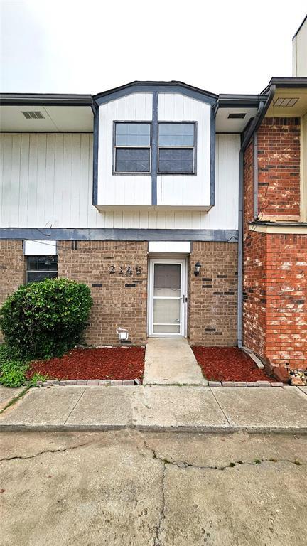 Foto principal - 2105 NW 118th Terrace