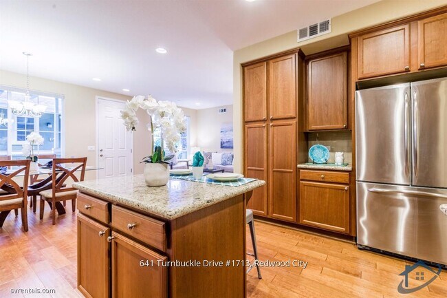 Building Photo - 641 Turnbuckle Dr