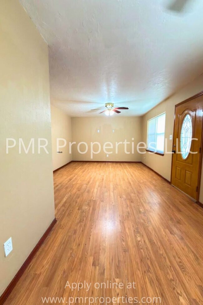Building Photo - 509 NW 61st St