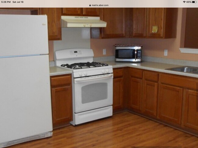 Foto del edificio - 2028 Buckley Ln