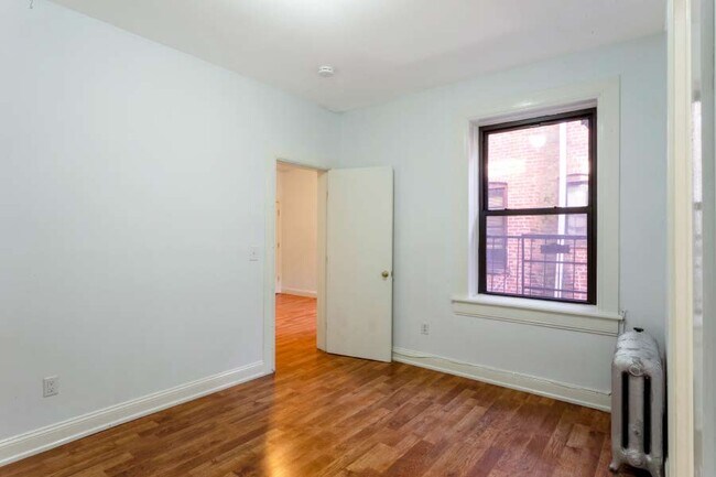 Building Photo - 64 Sip Ave