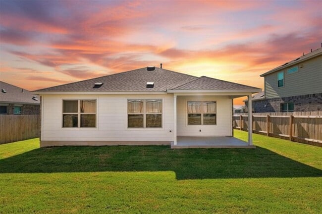 Building Photo - 21416 Bird Wing Dr