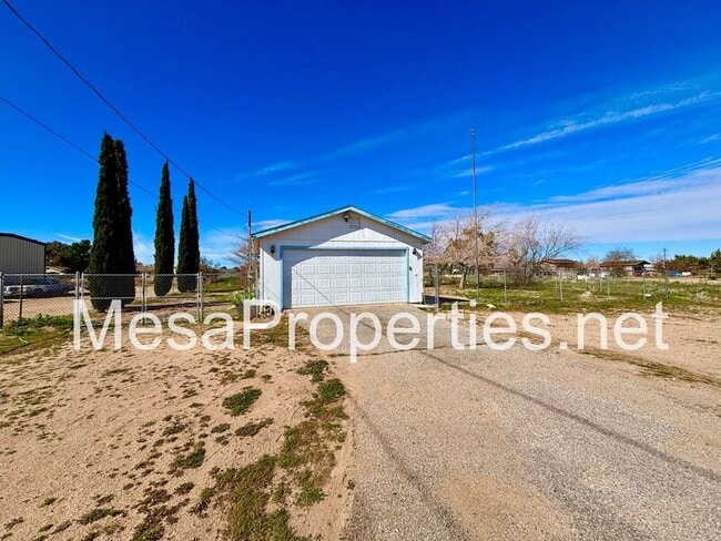 Foto del edificio - 9964 Arroyo Ave