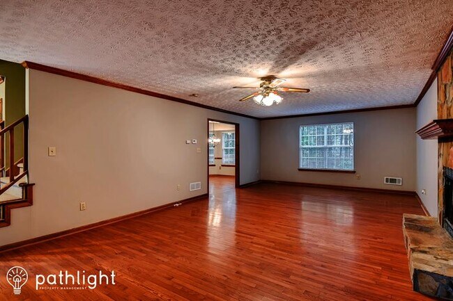Building Photo - 333 Country Lake Drive, McDonough, GA, 30252