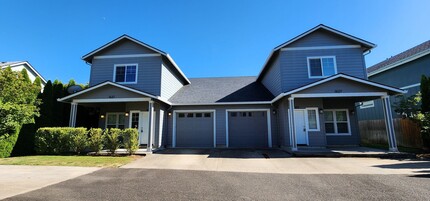 Building Photo - 1637 SW 53rd St