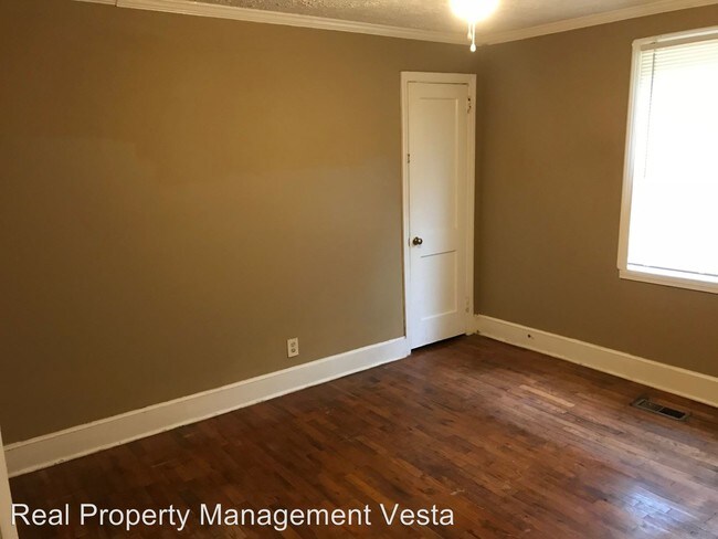 Building Photo - 3 br, 1 bath House - 3207 Matheson Drive