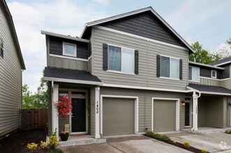 Building Photo - 1400 NE 83rd Dr