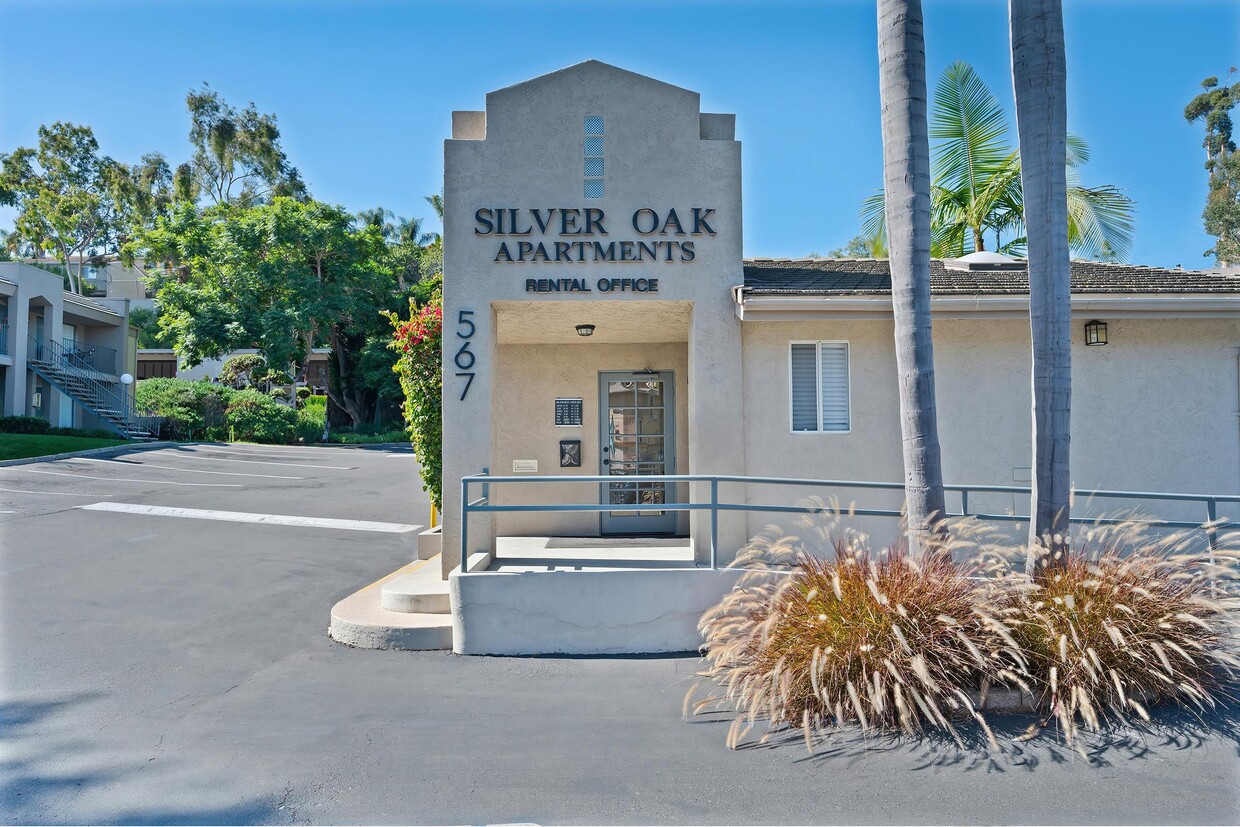 Primary Photo - Silver Oak Apartments
