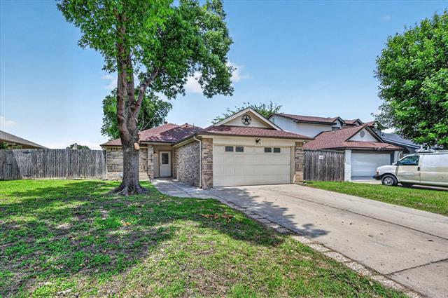 Building Photo - 1419 Woodfern Dr