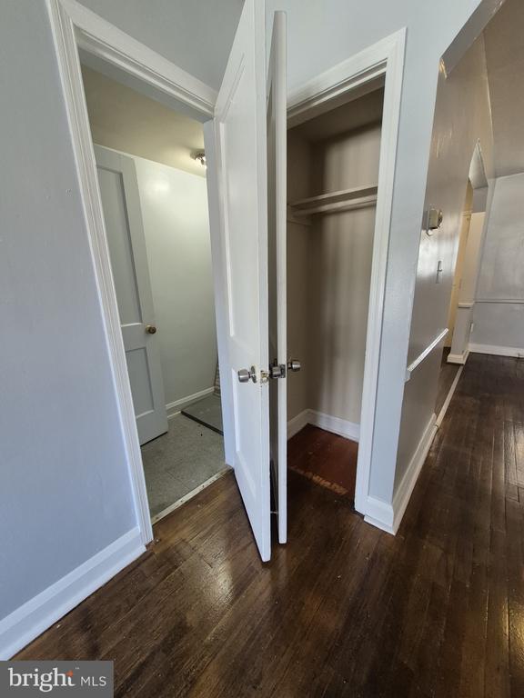 Foto del edificio - 2863 Edgecombe Cir S