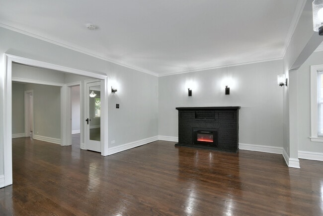 Building Photo - 1134 N Harlem Ave
