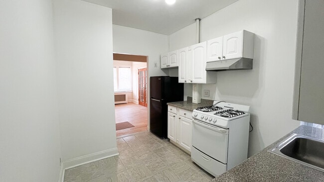 Building Photo - 31-44 35th Street