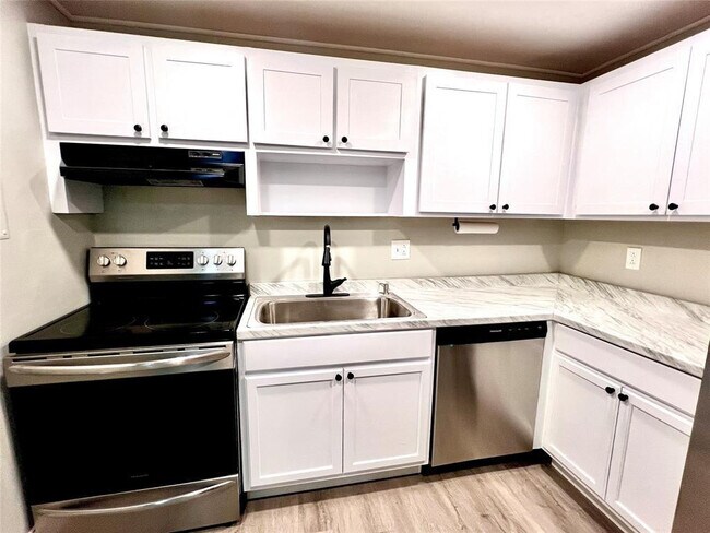 Foto del edificio - 7000 NW 17th St
