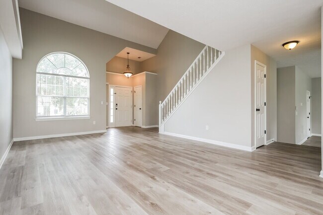 Foto del edificio - 20 Grayson Ln