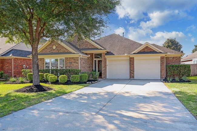 Foto del edificio - 26815 Lakeridge Park Ln