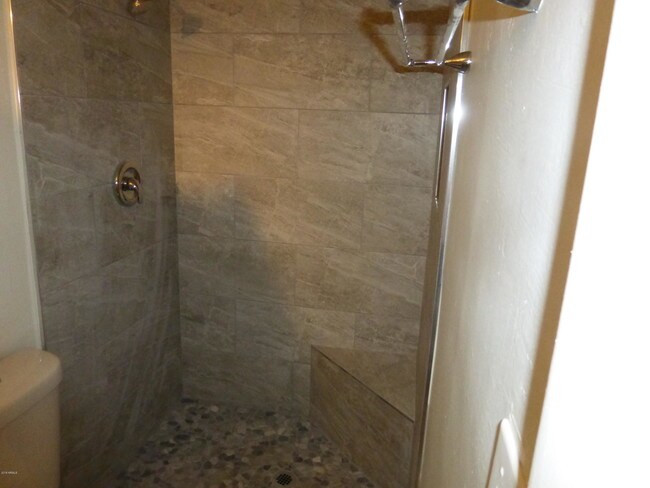 Building Photo - 5835 N Granite Reef Rd