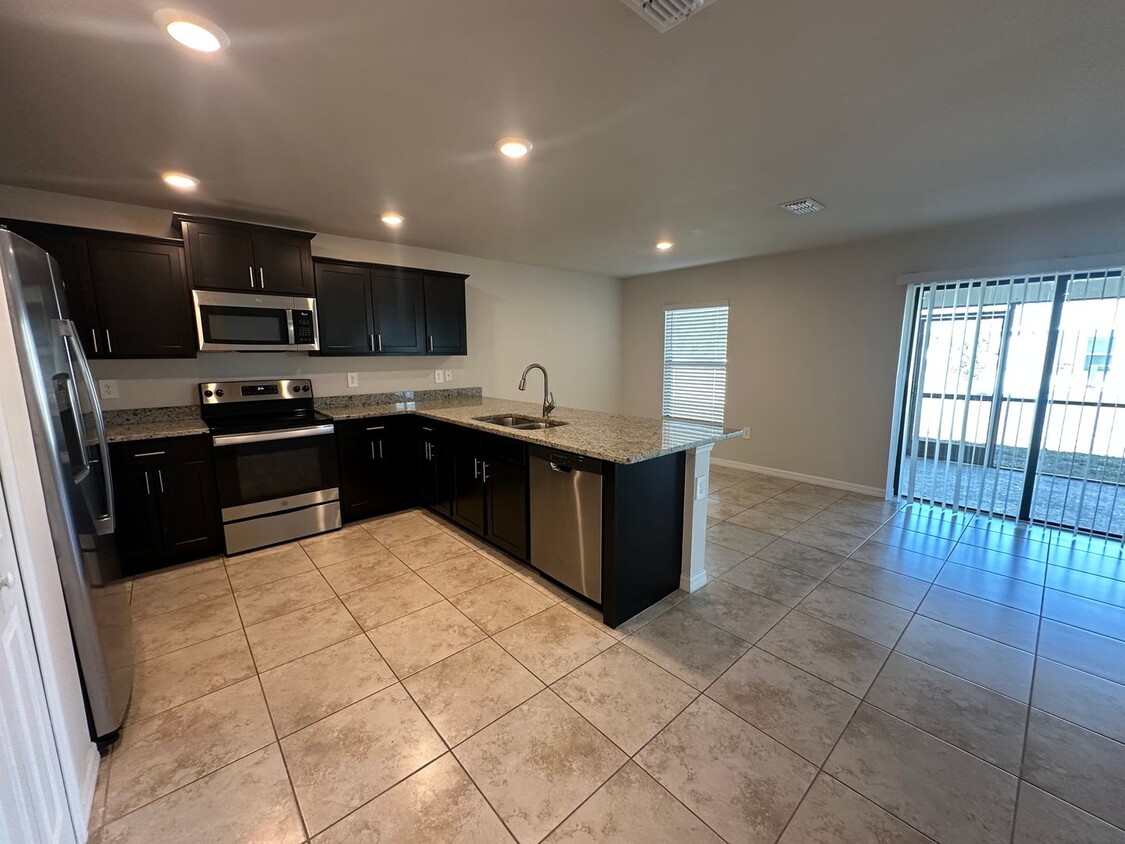 Primary Photo - 3 Bedrooms 2 Bathrooms NW Cape Coral Home - AVAILABLE NOW!