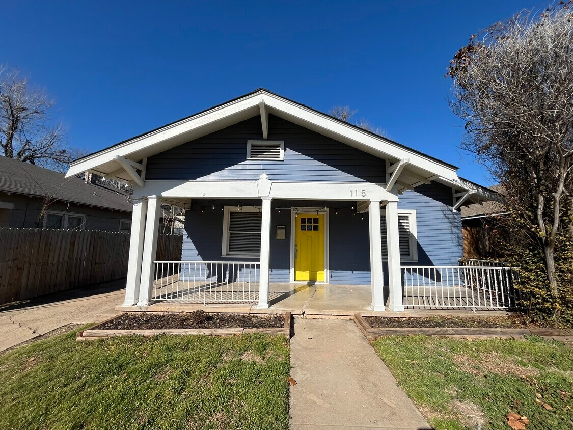 Primary Photo - 115 NW 29th St