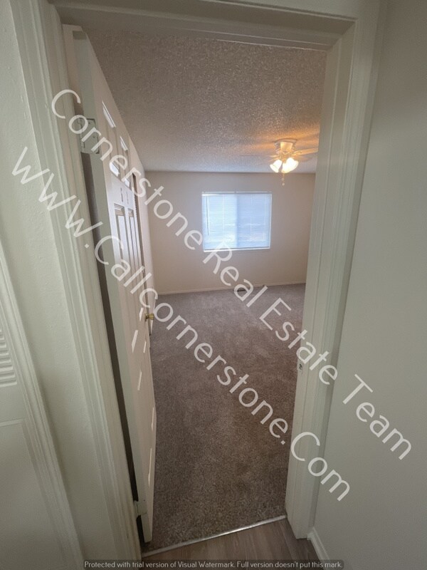 Building Photo - 2271 Split Rock Dr