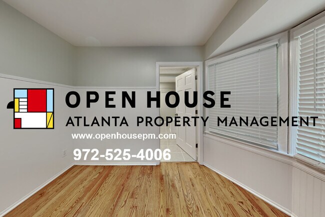 Building Photo - 210 Weatherstone Pkwy, Marietta
