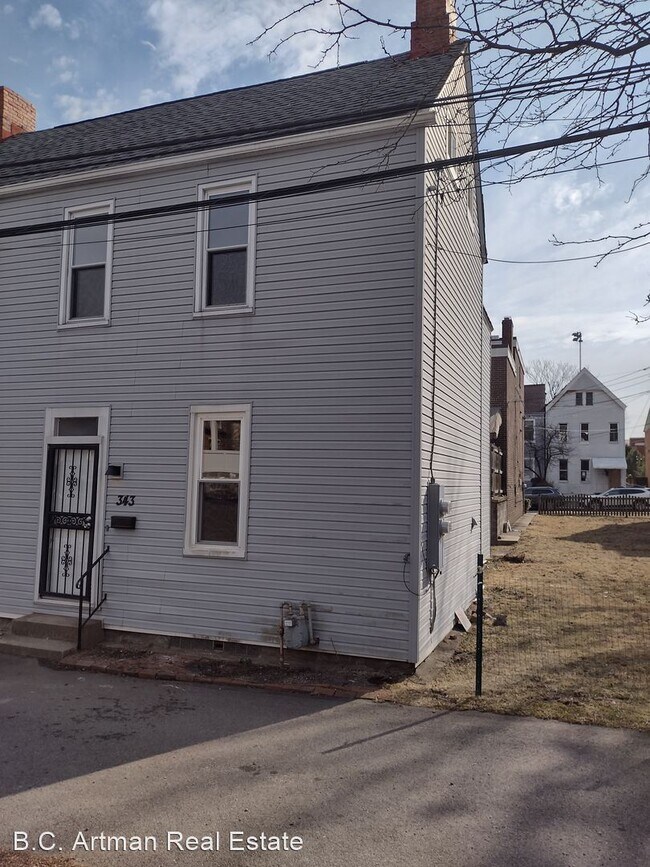 Building Photo - 2 br, 2 bath House - 343 Rennig Street