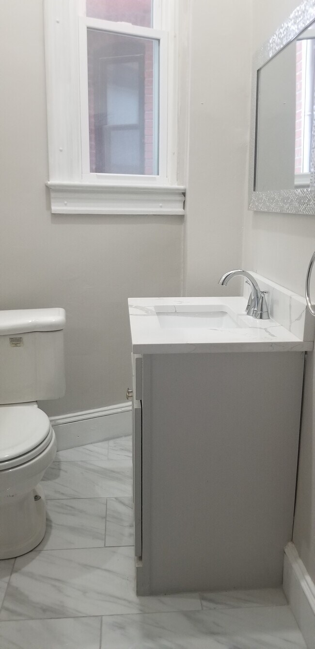 Foto del edificio - 117 V St NW