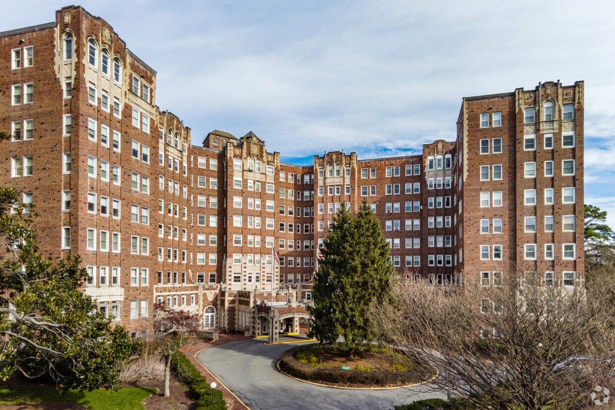 The Broadmoor Cooperative Apartments in Washington, DC