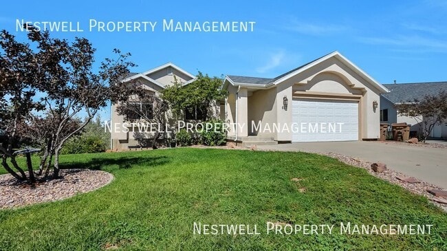 Building Photo - 423 E Selina Ln