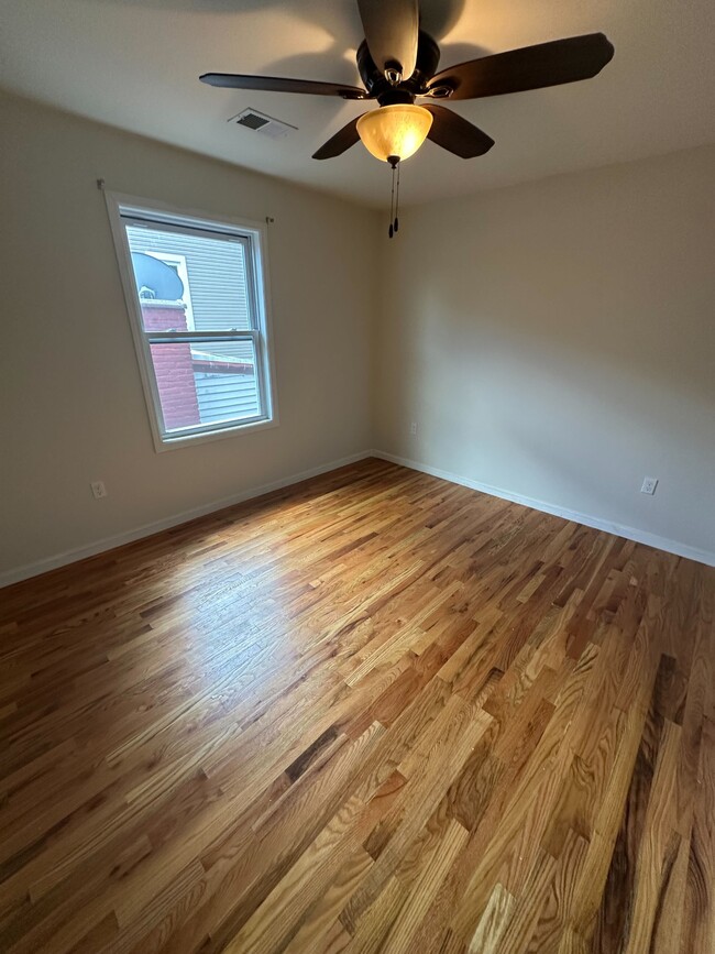 Foto del edificio - 718 Summer Ave
