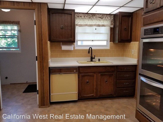 Foto del edificio - 2 br, 1 bath House - 1627 PHILLIPS