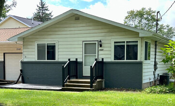 Building Photo - 1945 Adelpha Ave