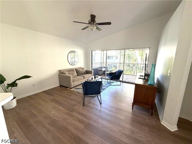 Foto del edificio - 3740 Fieldstone Blvd