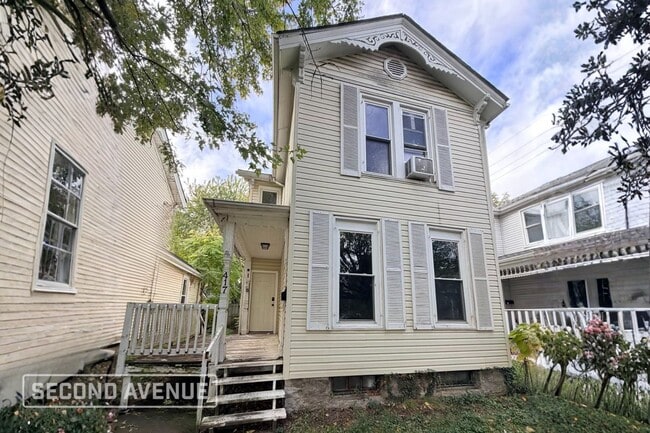 Building Photo - 417 Franklin St