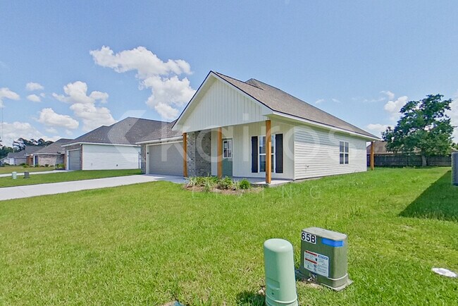 Foto del edificio - 13724 Willowmore Dr