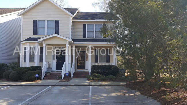Building Photo - 344 Byron Rd