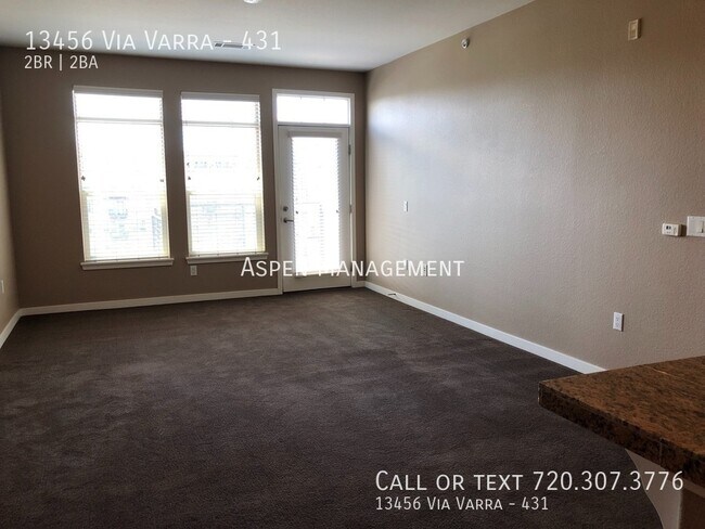 Foto del edificio - 13456 Via Varra