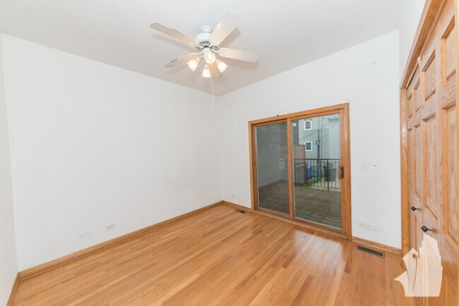 Building Photo - 2653 N Wayne Ave