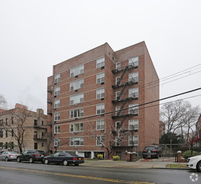 3715 Parsons Blvd, Flushing, NY 11354 Apartments Flushing, NY