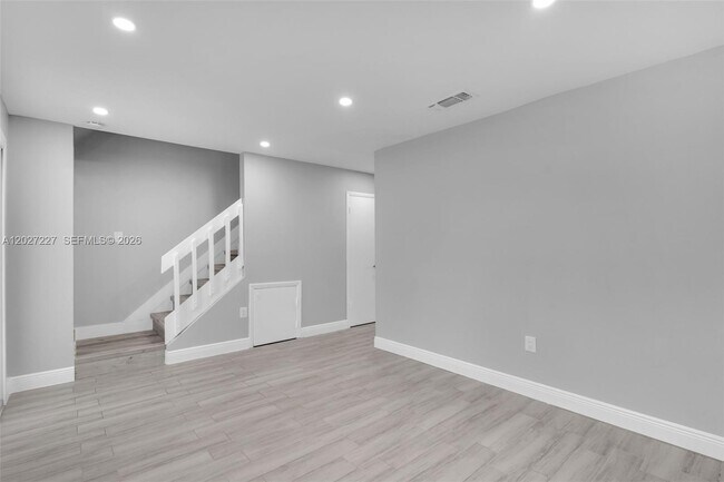 Building Photo - 3771 SW 99th Ave