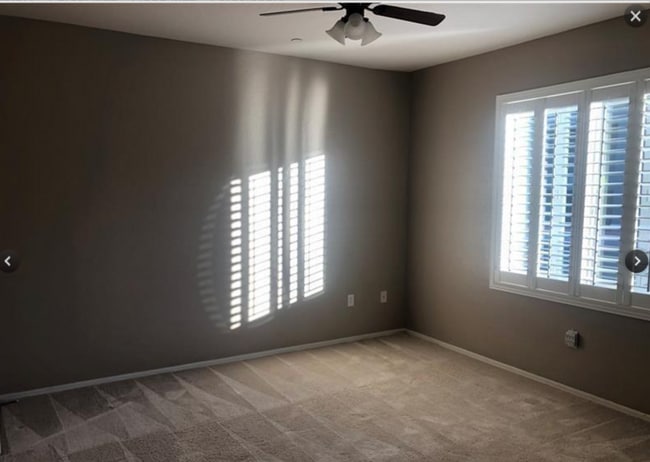 Foto del edificio - 8324 W Charleston Blvd