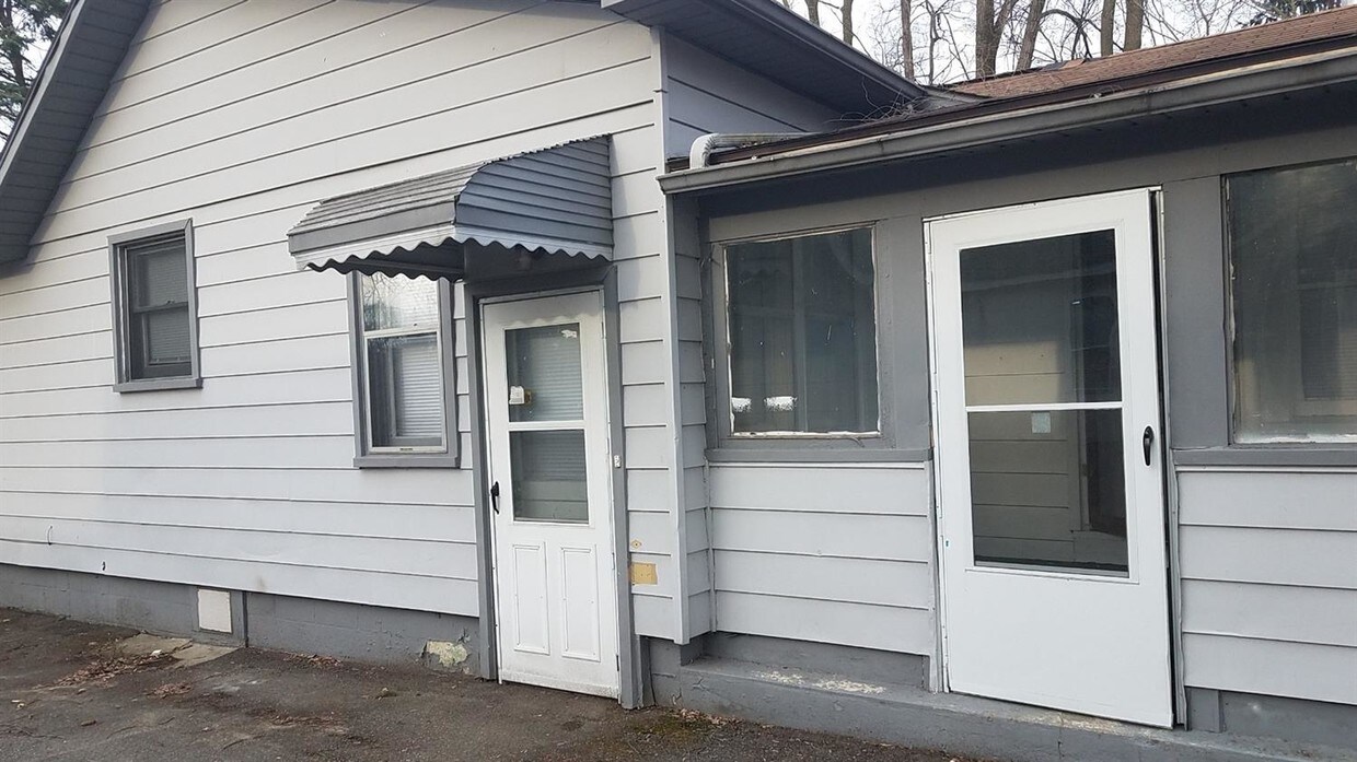 842 Maplewood Ave, Ypsilanti, MI 48198 House Rental in Ypsilanti, MI