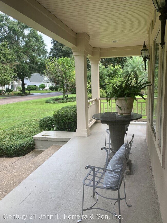Building Photo - 3 br, 2.5 bath House - 96150 Oyster Bay Drive