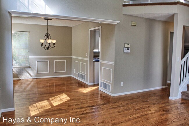 Foto del edificio - 4 br, 3 bath House - 4621 N Blazingstar Trail