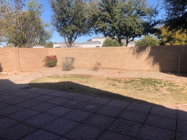 Building Photo - Long Term rental in Chandler