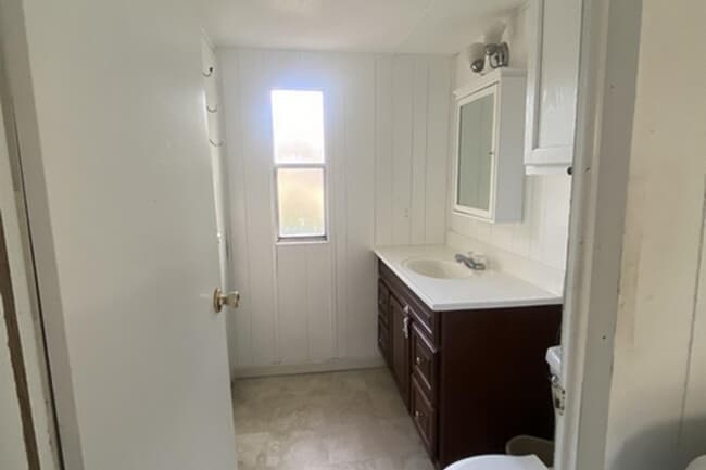 Building Photo - Affordable 2-Bedroom Home in Oconee County...