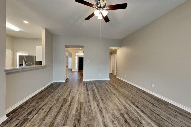 Building Photo - 6506 Garden Canyon Dr